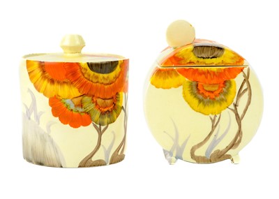 Lot 367 - A Clarice Cliff Rodanthe pattern Bon Jour shape sugar bowl and cover.