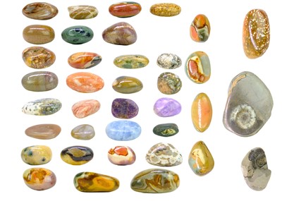 Lot 34 - A collection of polished minerals.