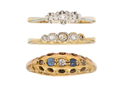 Lot 193 - A selection of three diamond set rings.