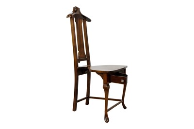 Lot 1653 - A Papworth Industries Cambridge gentleman's valet chair.