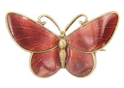 Lot 239 - A selection of five interesting items of jewellery.