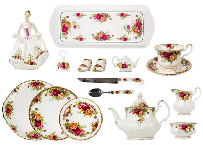 Lot 1460 - A Royal Albert Old Country Roses tea service.