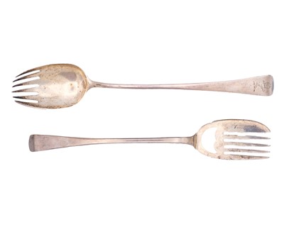 Lot 157 - A George III silver serving fork and a William IV silver serving fork.