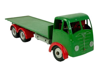 Lot 745 - Shackleton Toy boxed Mechanical Foden F.G. Flatbed Vehicle