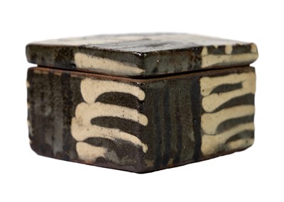 Lot 17 - Shoji HAMADA (1894-1978)