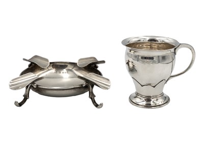 Lot 138 - A George V silver mug by Charles S Green & Co, and a Victorian silver ashtray.