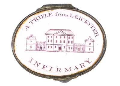 Lot 223 - A Georgian Bilston enamel patch box 'A TRIFLE from LEICESTER INFIRMARY'.