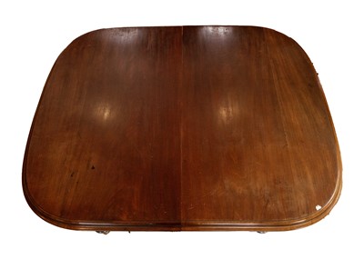 Lot 295 - A Victorian mahogany extending dining table.