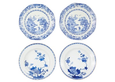 Lot 1069 - Two pairs of Chinese export blue and white porcelain shallow bowls