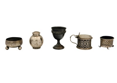 Lot 178 - A selection of four hallmarked silver cruets and an egg cup.