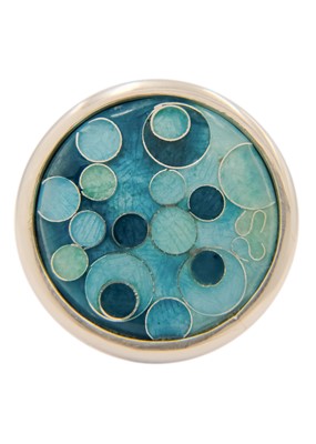 Lot 296 - A .999 fine silver and enamel 'Bubbles In The Ice' ring by Samantha Suddaby.