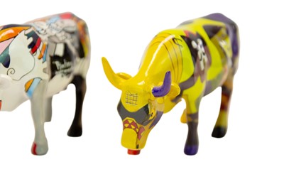 Lot 23 - Three Cow Parade Figurines