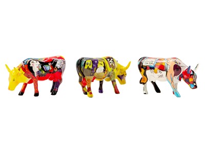 Lot 23 - Three Cow Parade Figurines