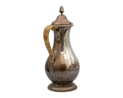 Lot A George III silver coffee pot by Robert Makepeace & Richard Carter.