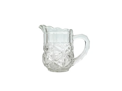 Lot 553 - A Waterford Crystal Alana pattern part suite.