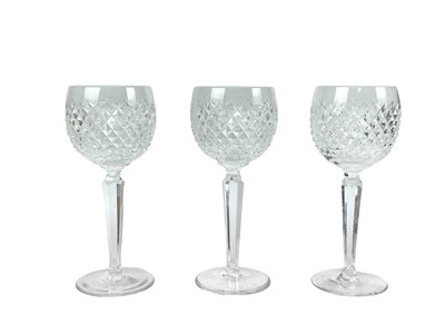 Lot 553 - A Waterford Crystal Alana pattern part suite.