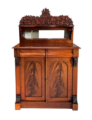 Lot 913 - A Victorian mahogany mirror backed chiffonier.