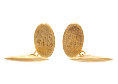 Lot 88 - A pair of 9ct hallmarked gold cufflinks.