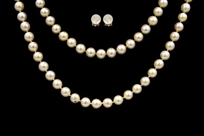 Lot 187 - Two cultured pearl necklaces with 9ct clasps, together with a pair of pearl stud earrings.