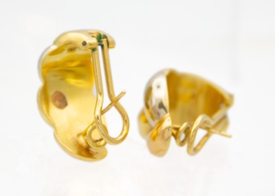 Lot 51 - A pair of heavy 18ct tri-colour gold earrings.