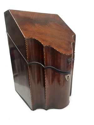 Lot 1409 - A Georgian knife box