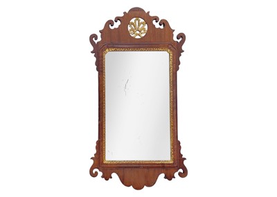 Lot 328 - A Georgian mahogany mirror