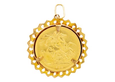 Lot 5 - A 9ct mounted 1892 Full sovereign coin pendant.