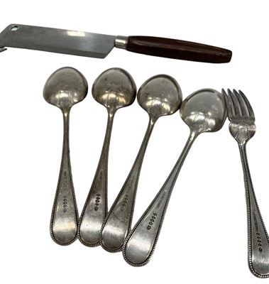 Lot 20 - Five silver coffee spoons, 64g Sheffield 1927,...