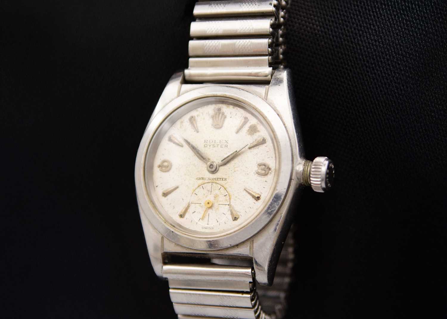 Lot 112 - ROLEX - A 1930's Oyster Chronometer stainless steel gentleman's manual wind wristwatch.