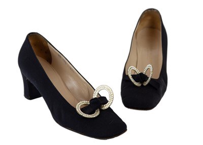 Lot 341 - A collection of designer shoes.