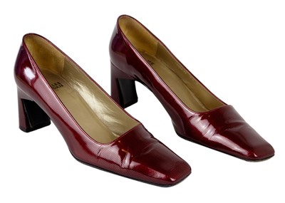 Lot 341 - A collection of designer shoes.