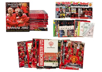 Lot 951 - Manchester United Memorabilia