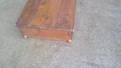 Lot 22 - An Oak and Pine, Underbed Box. The Box...