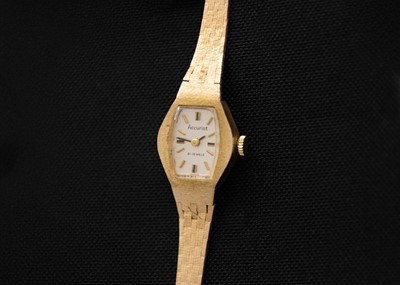 Lot 56 - ACCURIST - A 9ct lady's manual wind bracelet wristwatch.