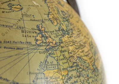 Lot 105 - Phillips Challenge Globe