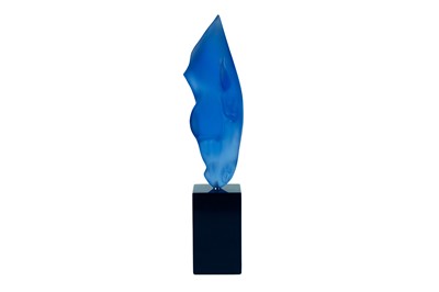 Lot 385 - A Lalique 'Still Water Blue' glass horse head.