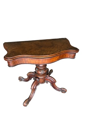 Lot 635 - A Victorian card table