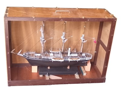 Lot A fine scale model of Ernest Shackleton's Endurance