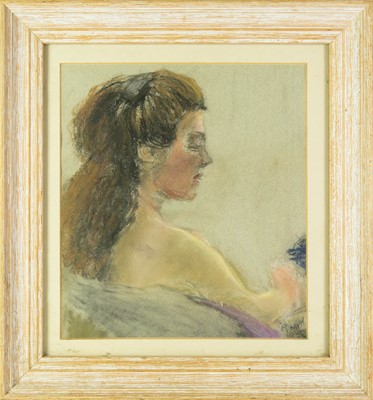 Lot 130 - Mamie HARDY (XX-XXI)