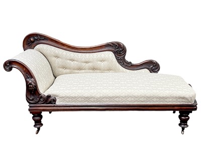 Lot 939 - A Victorian mahogany chaise longue.