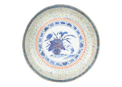 Lot 200 - A Chinese porcelain longevity dish, 19th century.