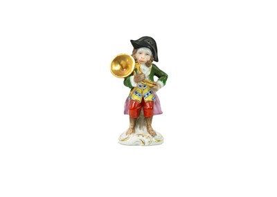 Lot 351 - A German porcelain twelve-piece monkey band.