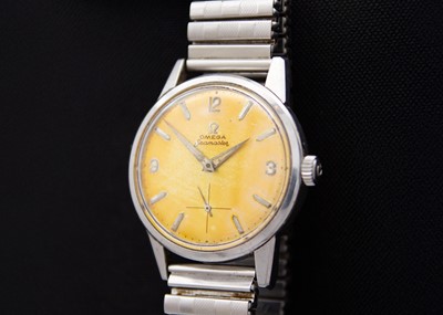 Lot 104 - OMEGA - A Seamaster stainless steel manual wind gentleman's wristwatch with a 'tropical' dial.