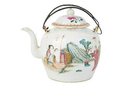 Lot 91 - A Chinese famille rose teapot, early 20th century.