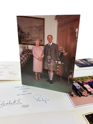 Lot 446 - An exceptional Royal collection of cards from Her Majesty Queen Elizabeth II & Prince Philip