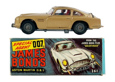 Lot 316 - A Corgi Toys 261 diecast model Special Agent 007 James Bond Aston Martin DB5.