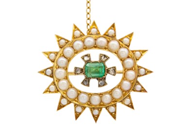 Lot 4 - A Victorian high purity gold (tests 15ct) diamond, emerald and split pearl demi-parure.