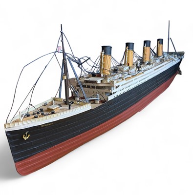 Lot 1216 - Model Of The White Star Liner S.S. 'Titanic'