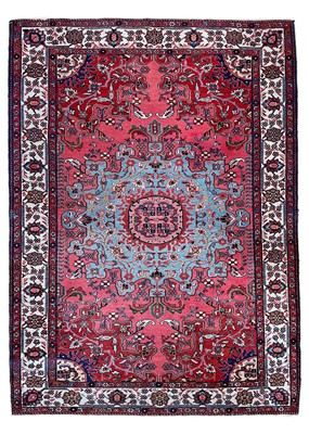 Lot 154 - A fine Hamadan rug, North West Persia, circa 1930's.