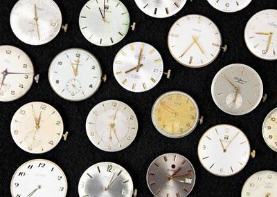 Lot 180 - A quantity of gentleman's manual wind watch movements and dials for repairs and spares.